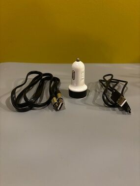 Universal White Car Charger with USB Cables